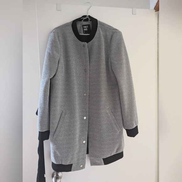 Long Bomber Jacket Silver - Picture 1 of 5